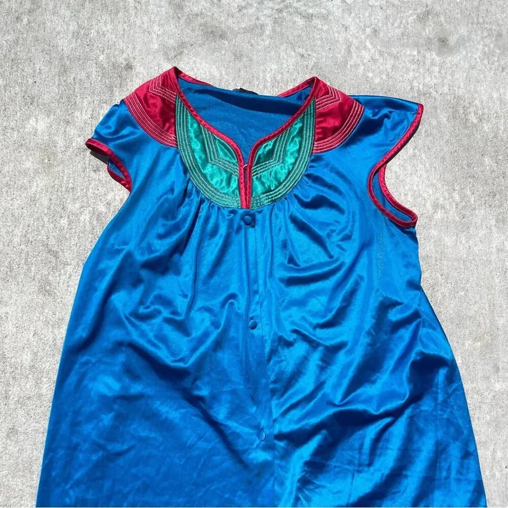 VanityFair retro blue